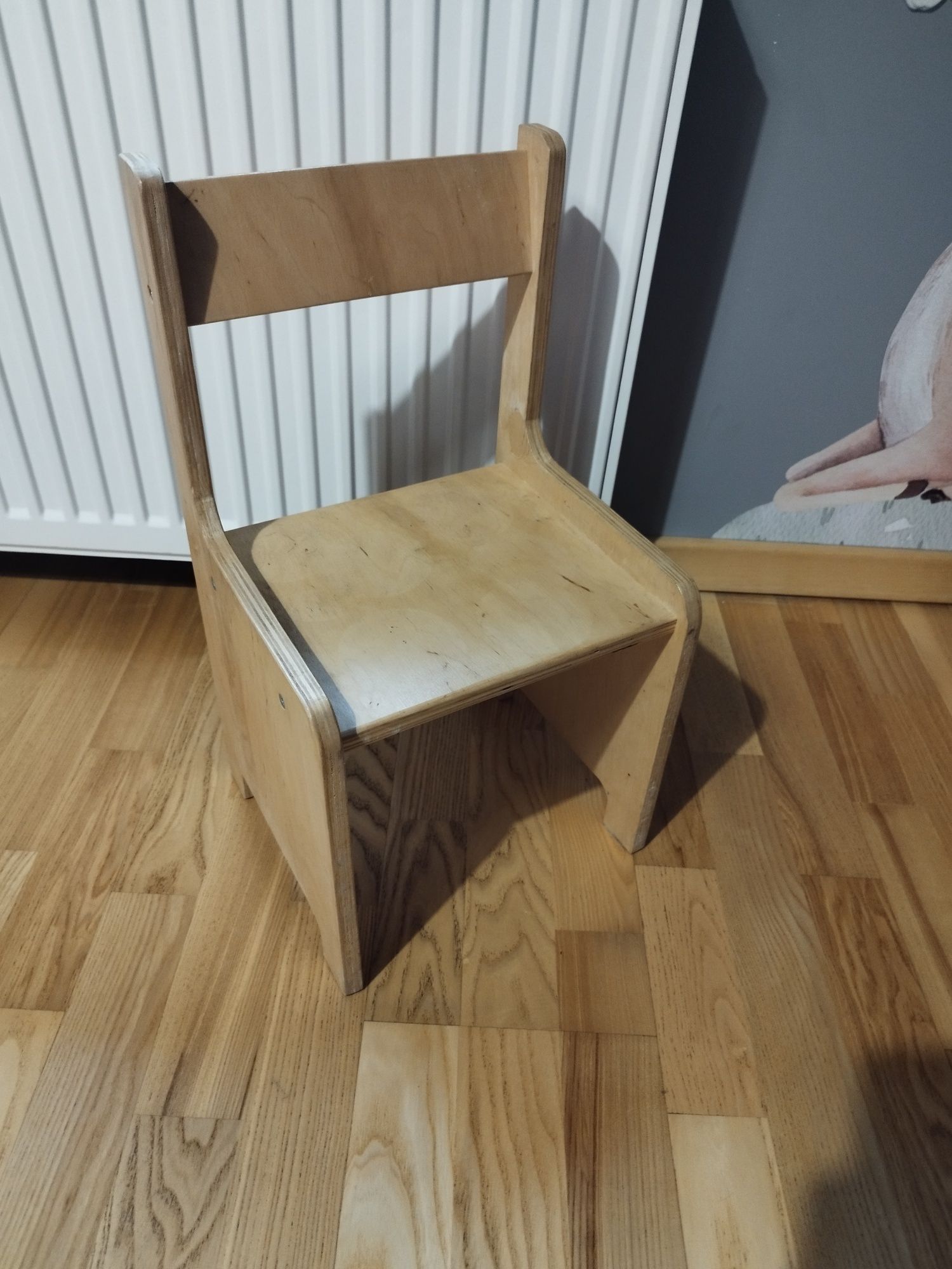 Stoliczek dziecięcy z krzesełkiem