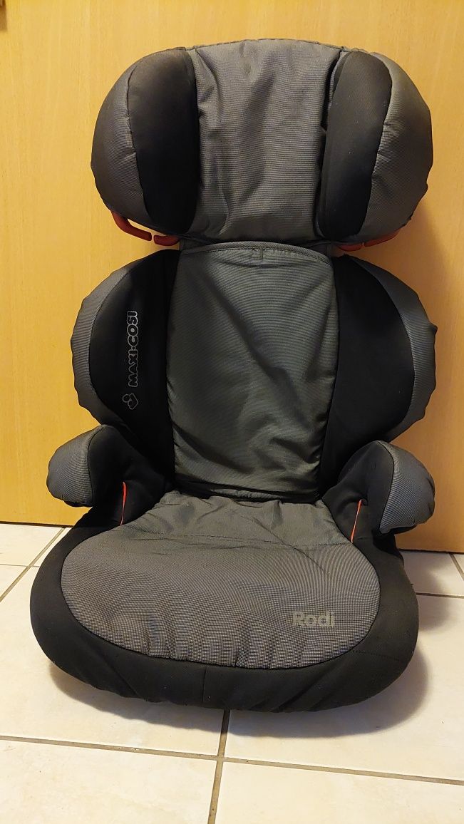 Fotel Fotelik samochodowy Maxi Cosi rodi 18-36kg