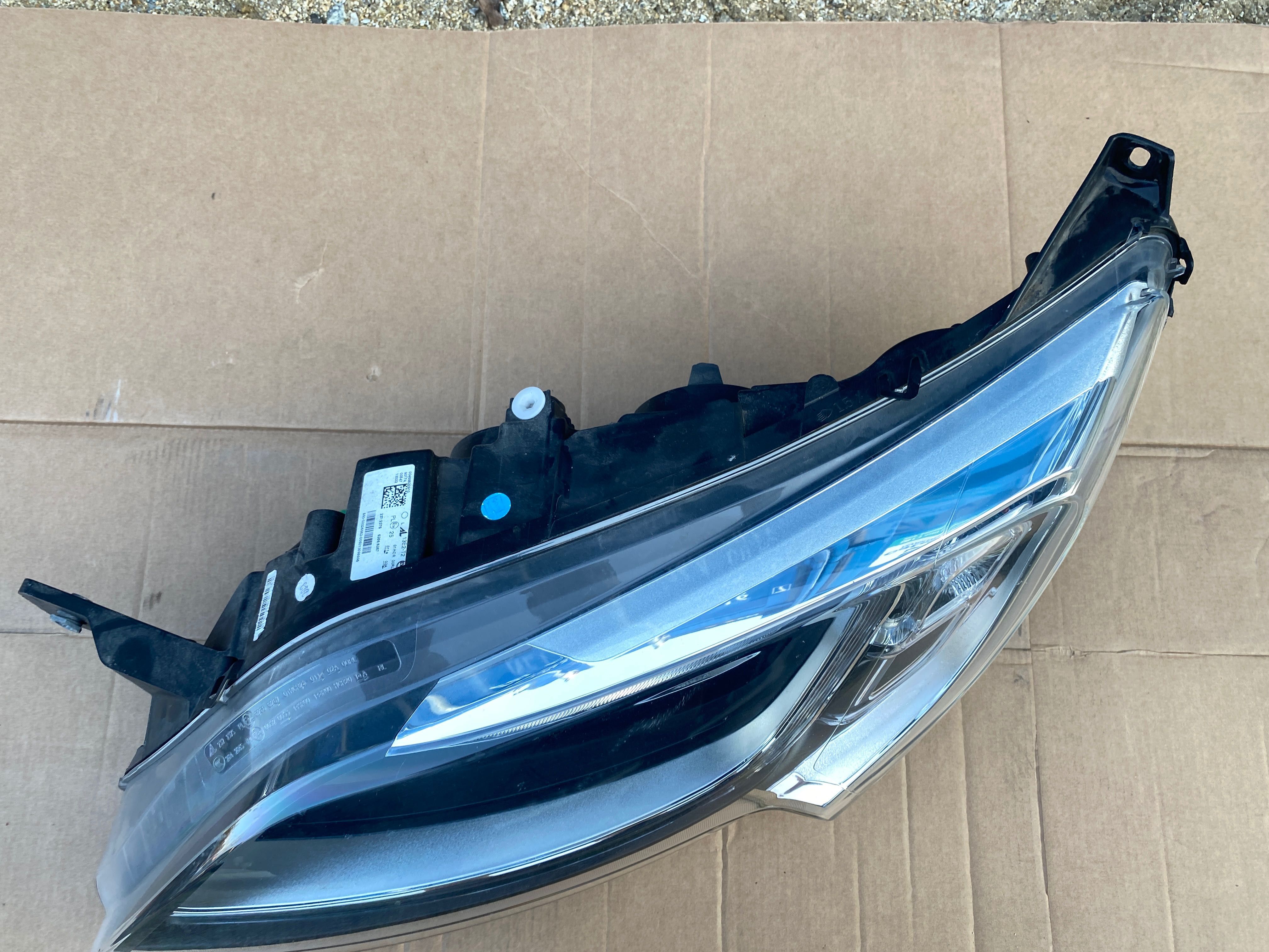 Fiat Ducato III Lift lampa przednia lewa soczewka LED JASNA kompletna