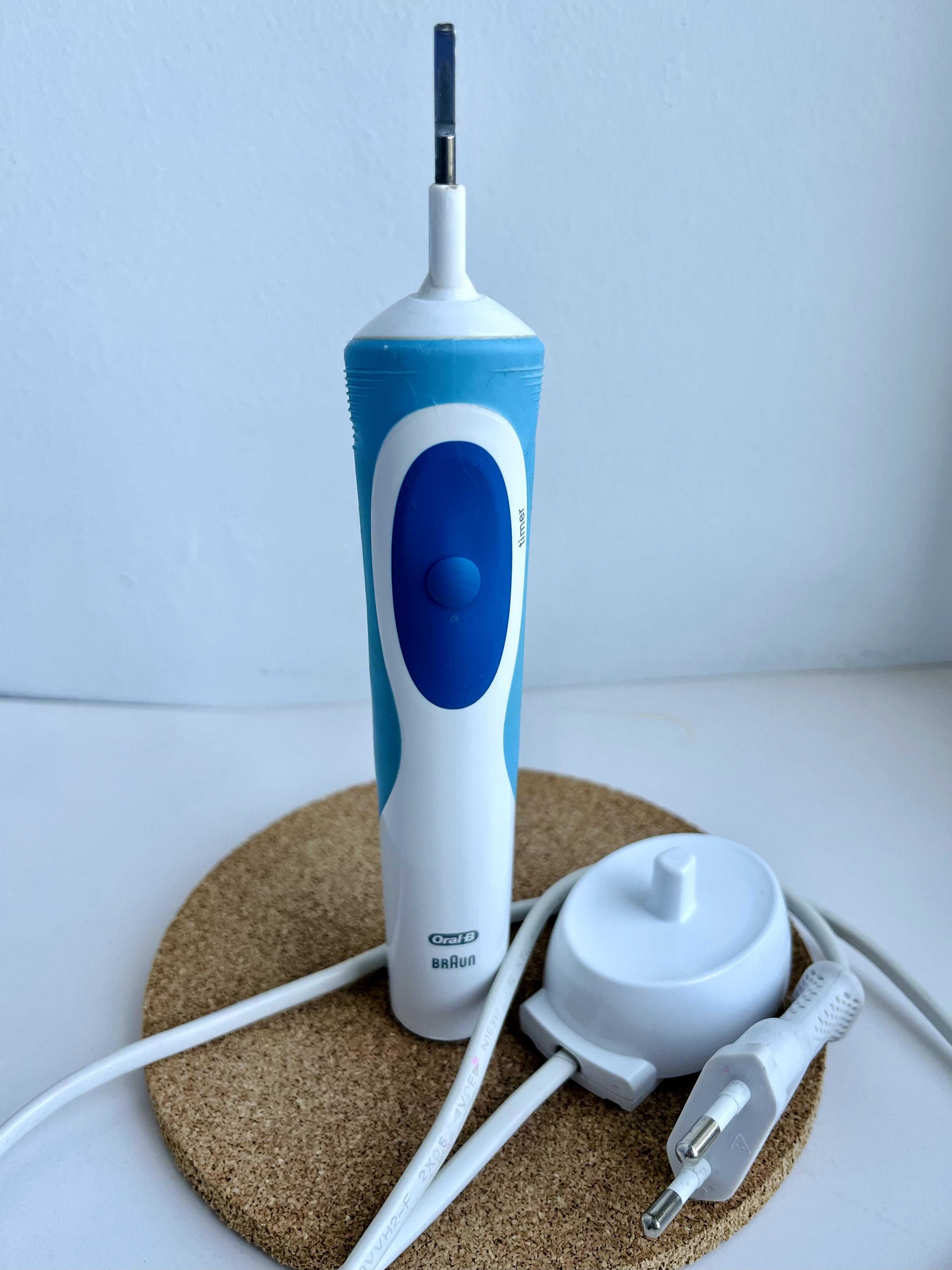 Зубна щітка BRAUN Oral-B