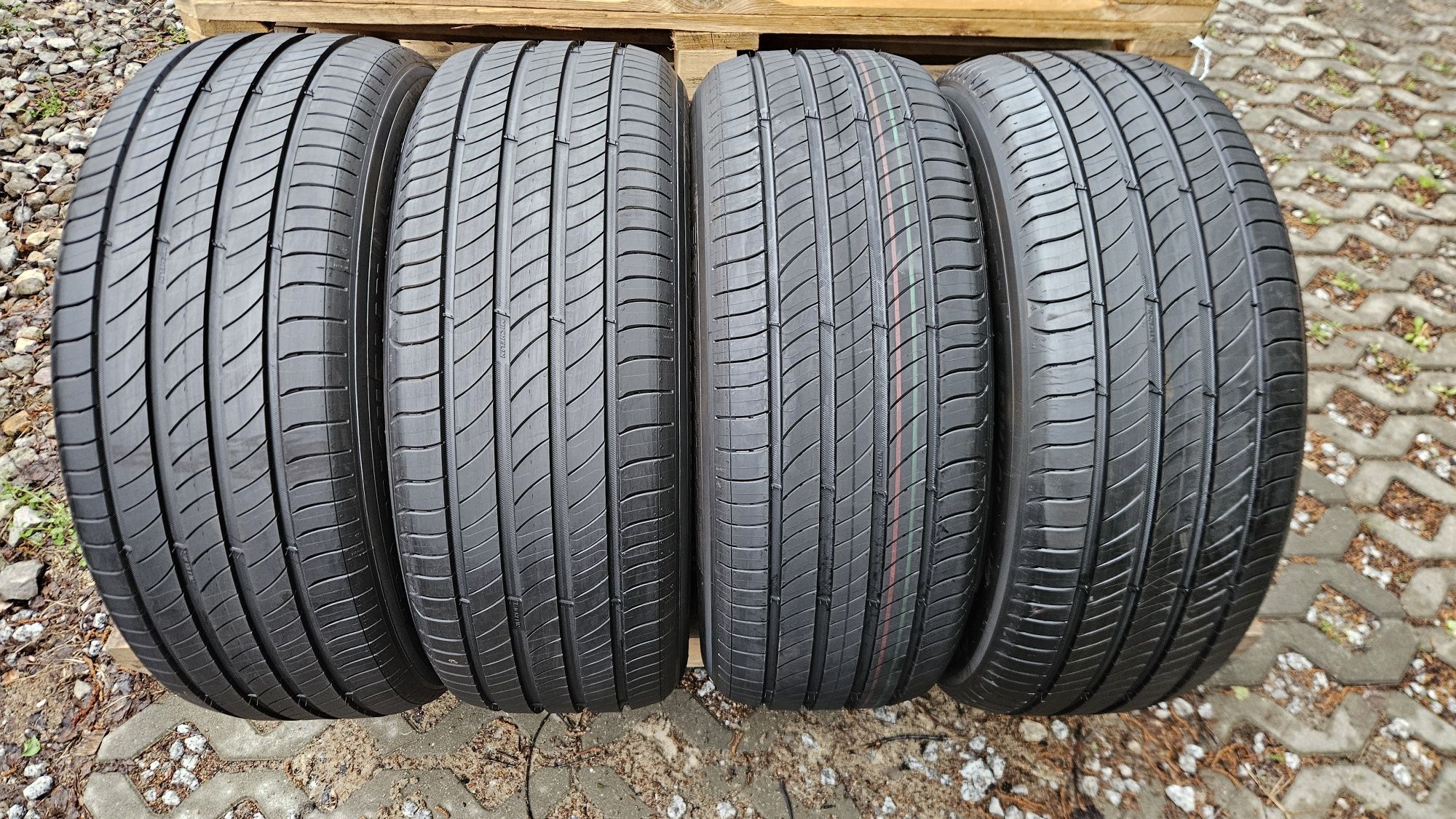 Opony nowe 235/55R18 Michelin E* Primacy