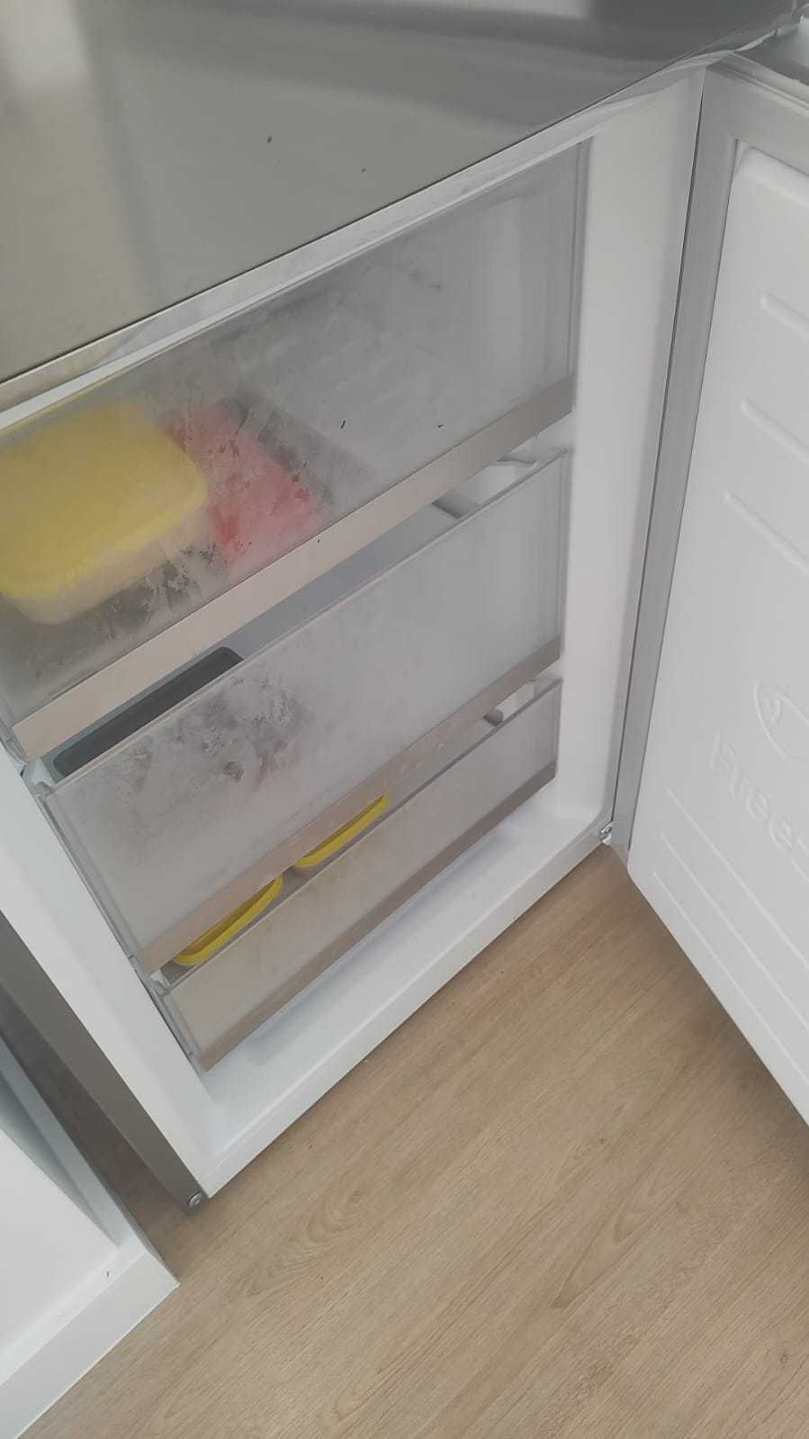 Frigorífico Combinado LG 2024 GBB71PZUGN