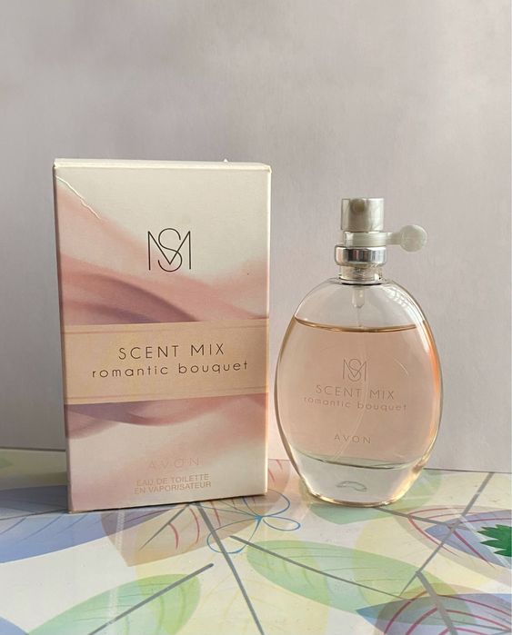 Туалетна вода Avon scent mix romantic bouguet