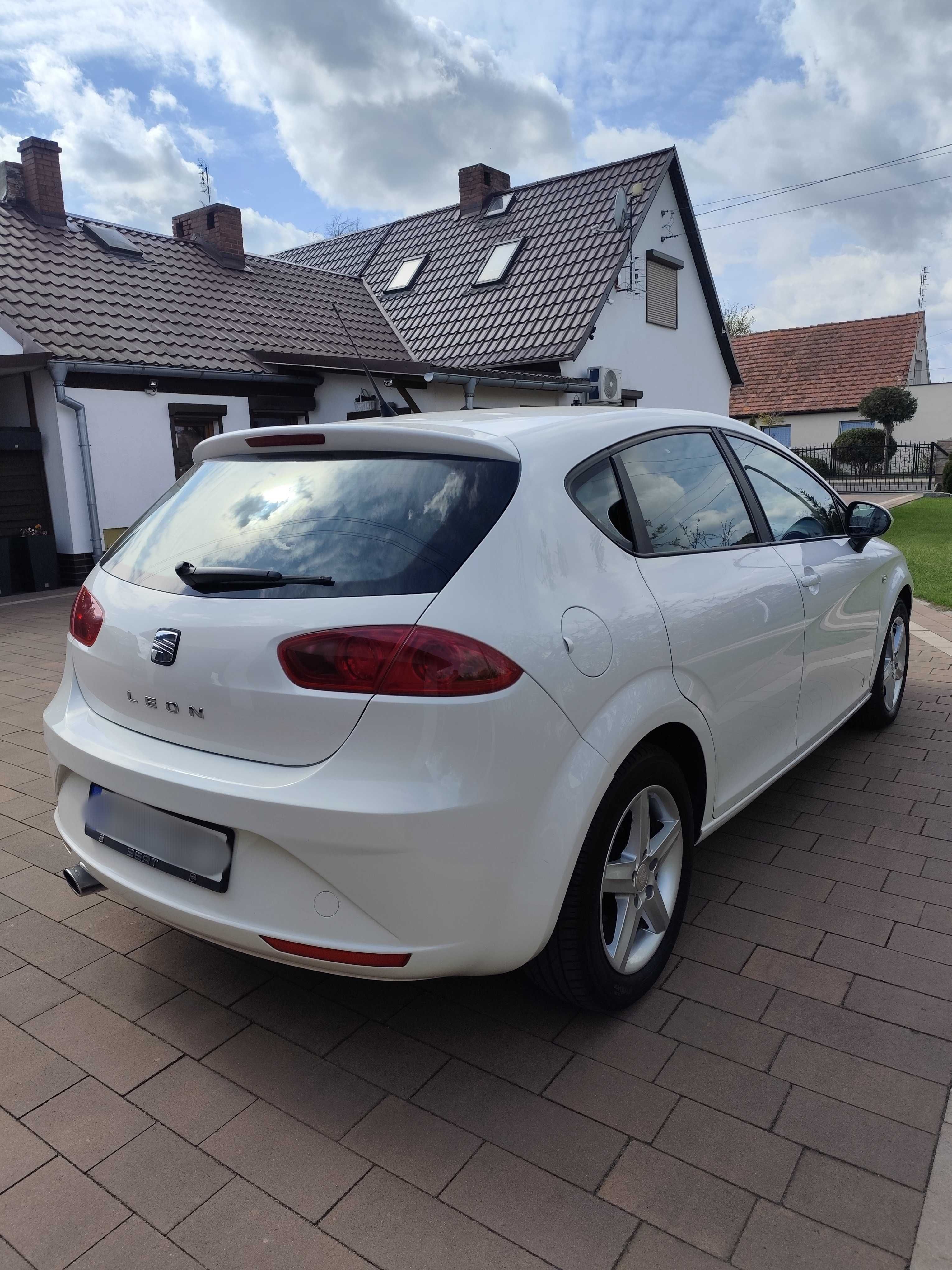 Seat Leon 1.6 TDI SALON POLSKA 2011 rok