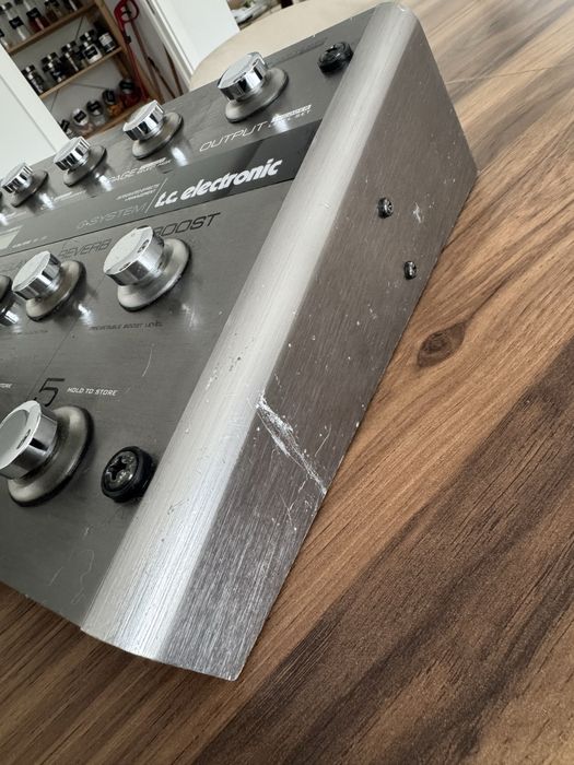 Pedaleira de Guitarra - G System da TC Eletronics