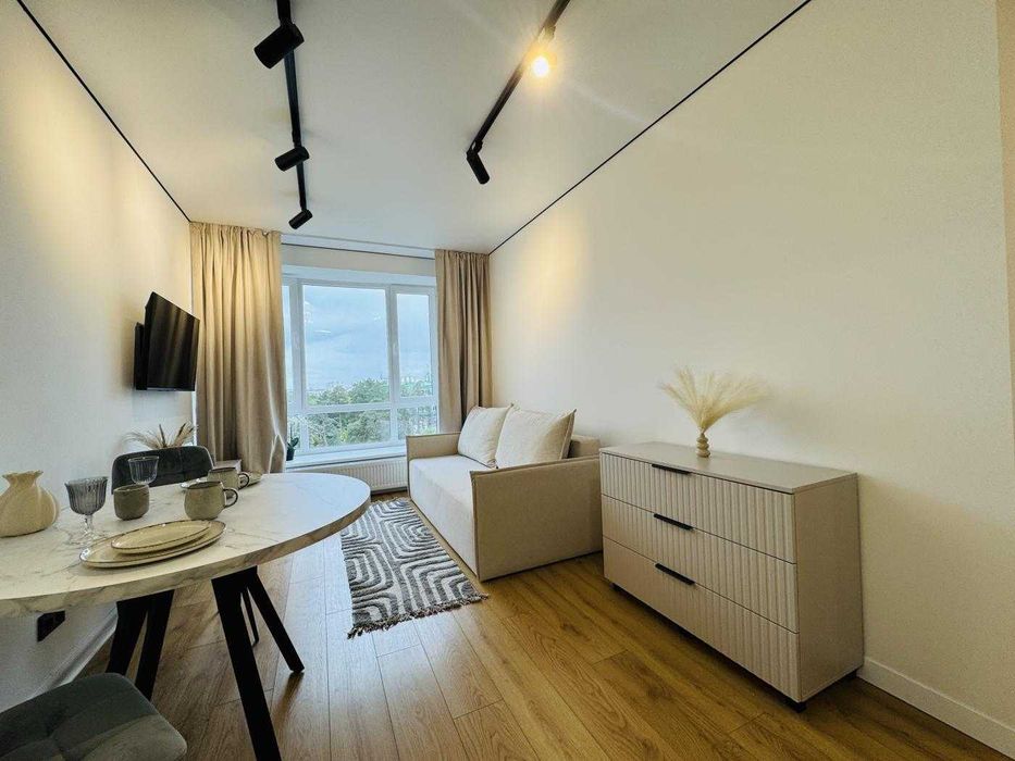 БЕЗ КОМІСІЇ! цікава ОДНОКІМНАТНА квартира в центрі міста. ГАЗ