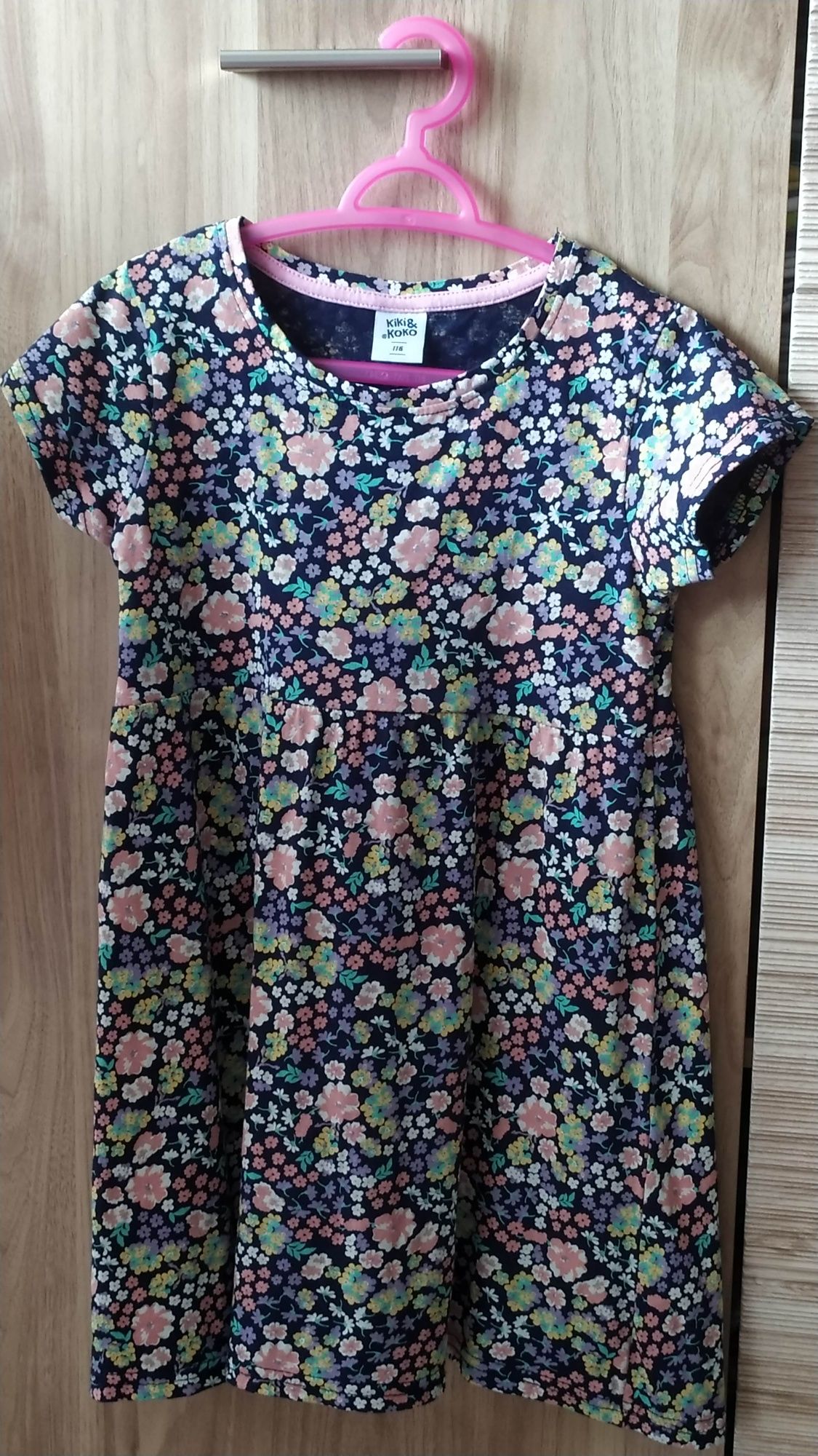 Elegancka sukienka Cool Club r. 116 + gratis sukienka Kik