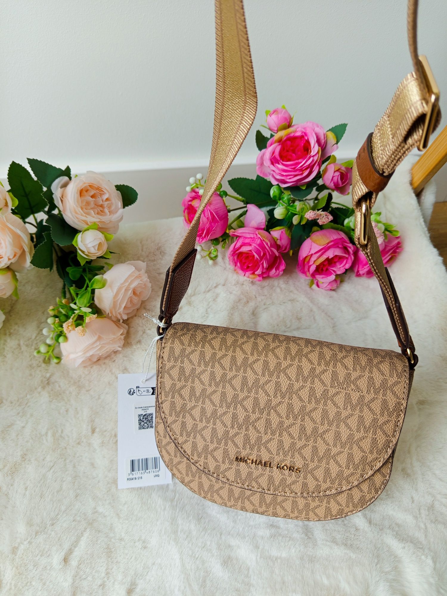 Mała torebka na ramię listonoszka Michael Kors z logo beżowa brązowa
