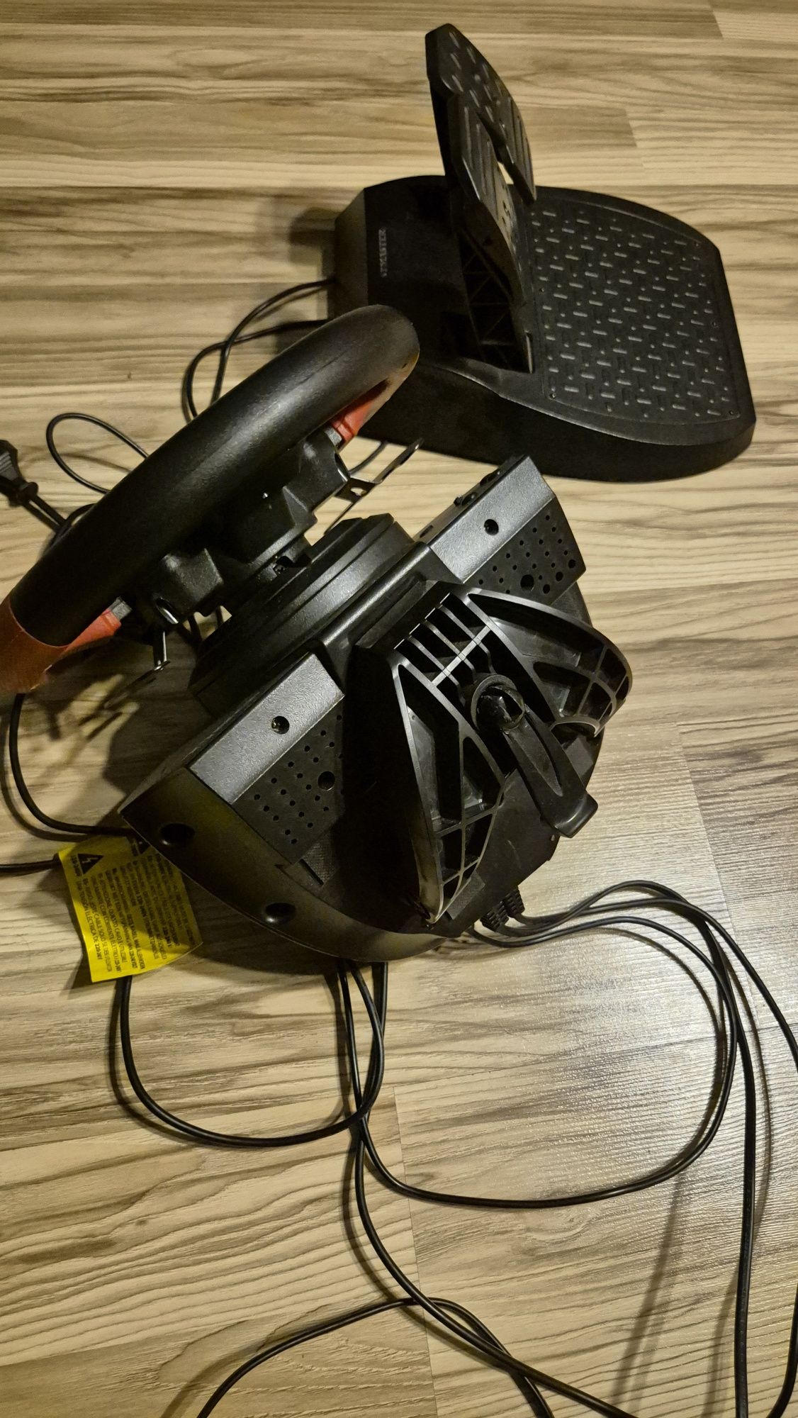 Kierownica Thrustmaster t150