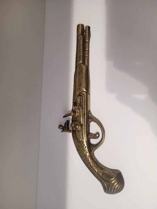 Vintage dekoracyjny mosiężny element styl historyczny