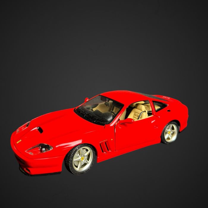 Model Bburago Ferarri 550 Maranello 1996 skala 1:18 J5/081709