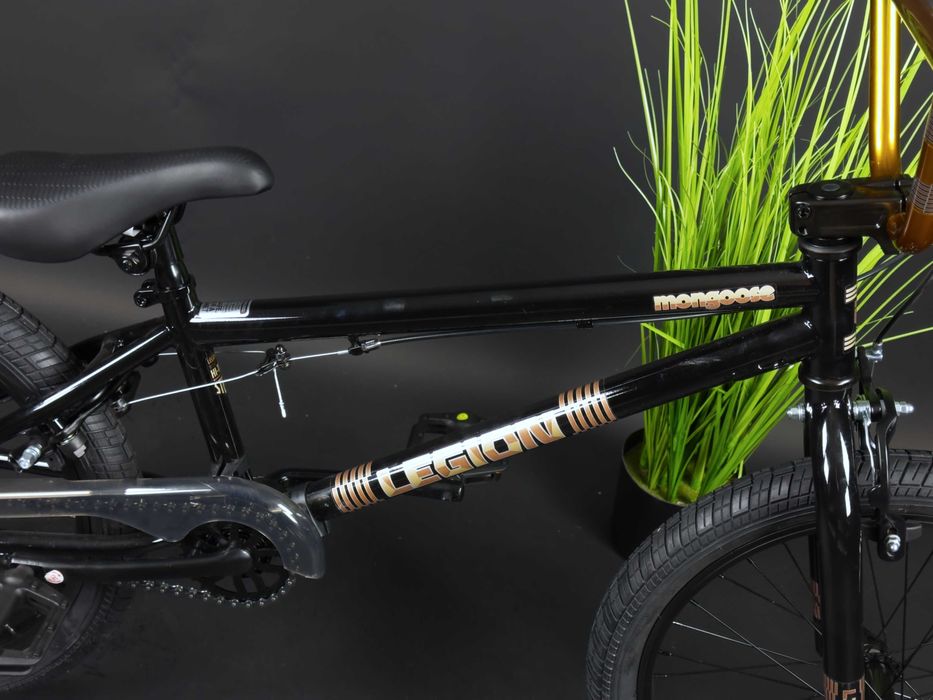 bmx Mongoose Legion L10 2021 чорний