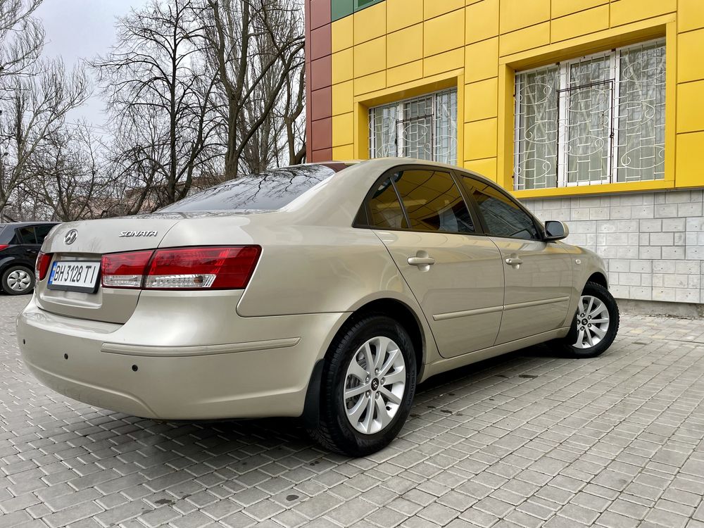 Продам HYUNDAI SONATA  газ/бенз