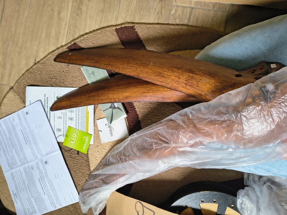 Стельовий вентилятор з лед лампою minka-aire f844