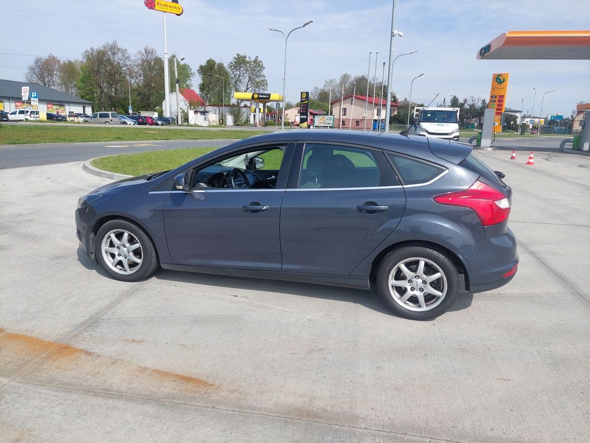 Ford Focus mk3 1.6 tdci 105 km 2013 r TITANIUM