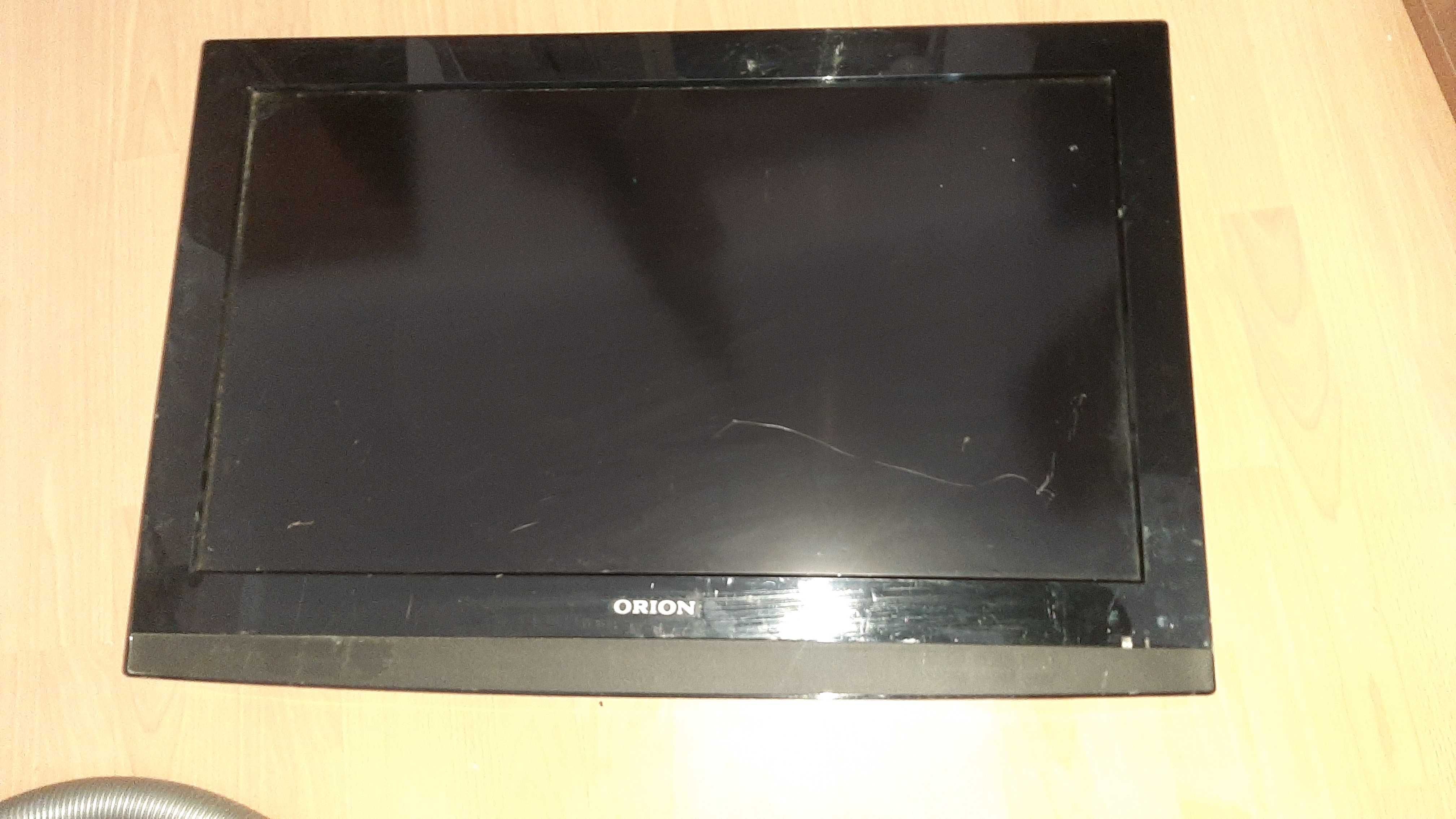 Telewizor LCD Orion TV32FX100D uszkodzony ekran