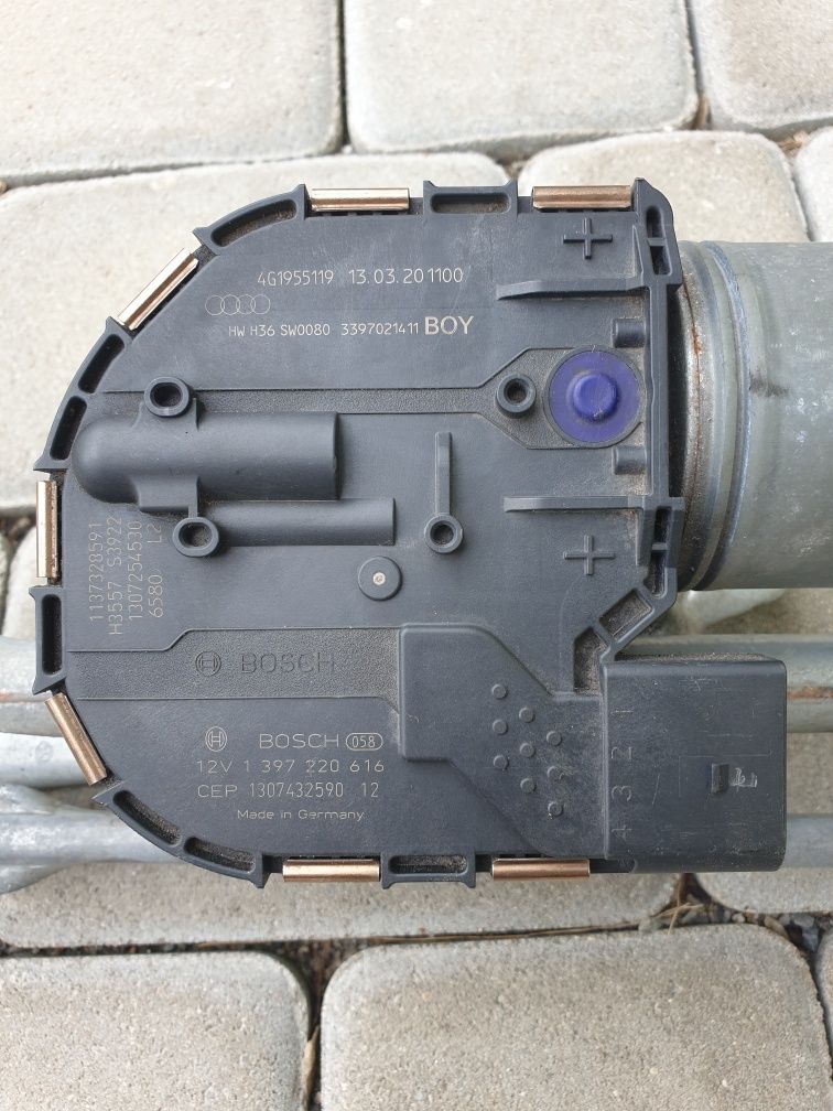 mechanizm wycieraczek AUDI A6 C7 2014 rok