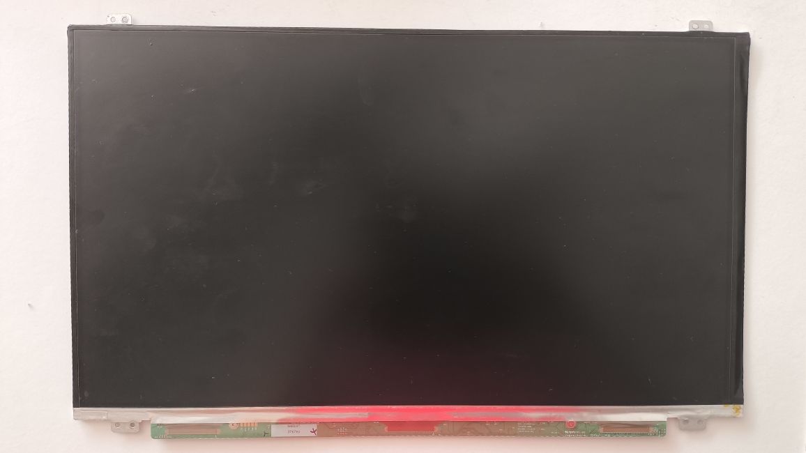 Ecrã de portatil de 15.6"
