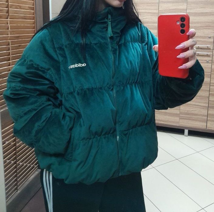 Пуховик Adidas Puffer Velvet / Куртка Adidas Oversize бархатная