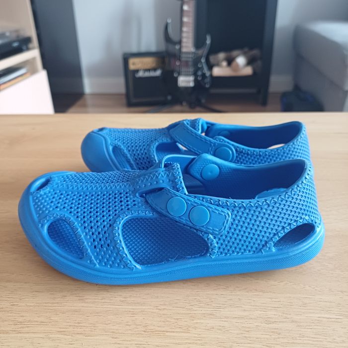 Buty do wody Sinsay niebieskie 31