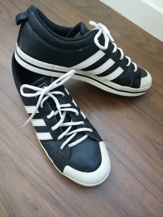 Ténis Adidas Bravada