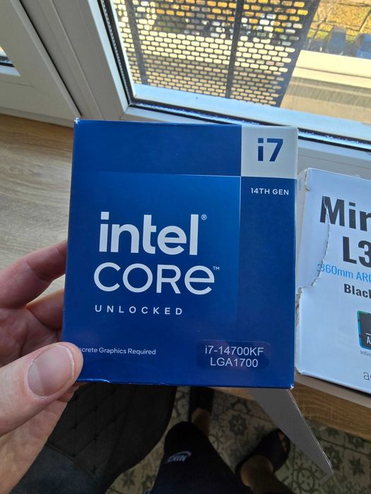 Intel I7 14700KF + Водянка на гарантии до 23.12.2026 розетки.