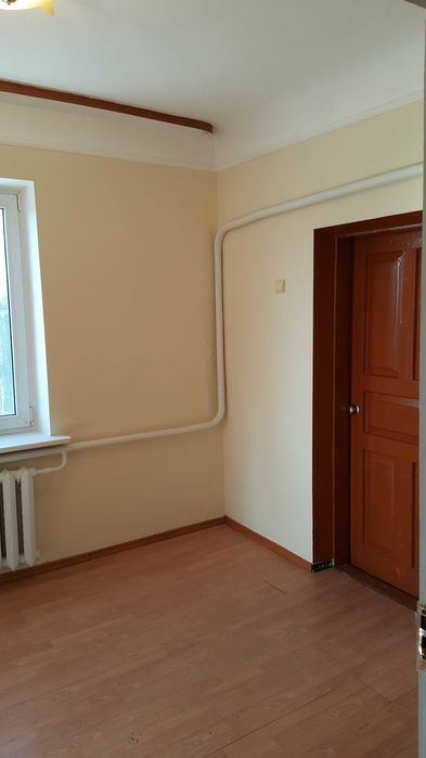 Продається житловий будинок з гаражем, сараєм і погрібом