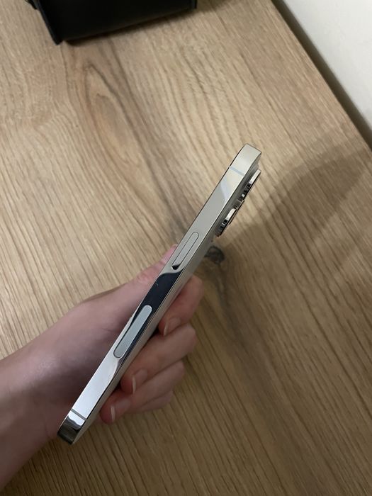 Iphone 14 pro 256gb. white