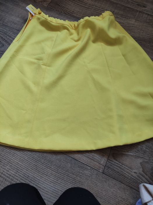 Rozkloszowana spódnica