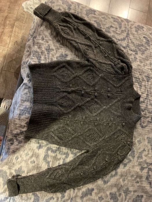 Продаю класний светир