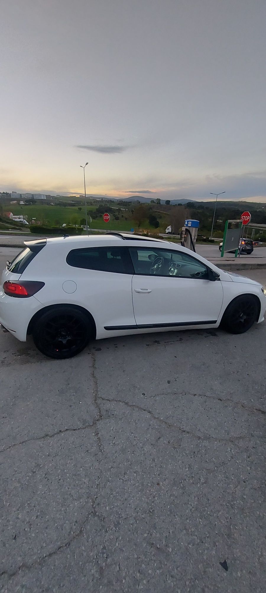 Vendo VW Scirroco TSI 1.4 160cv Sport.