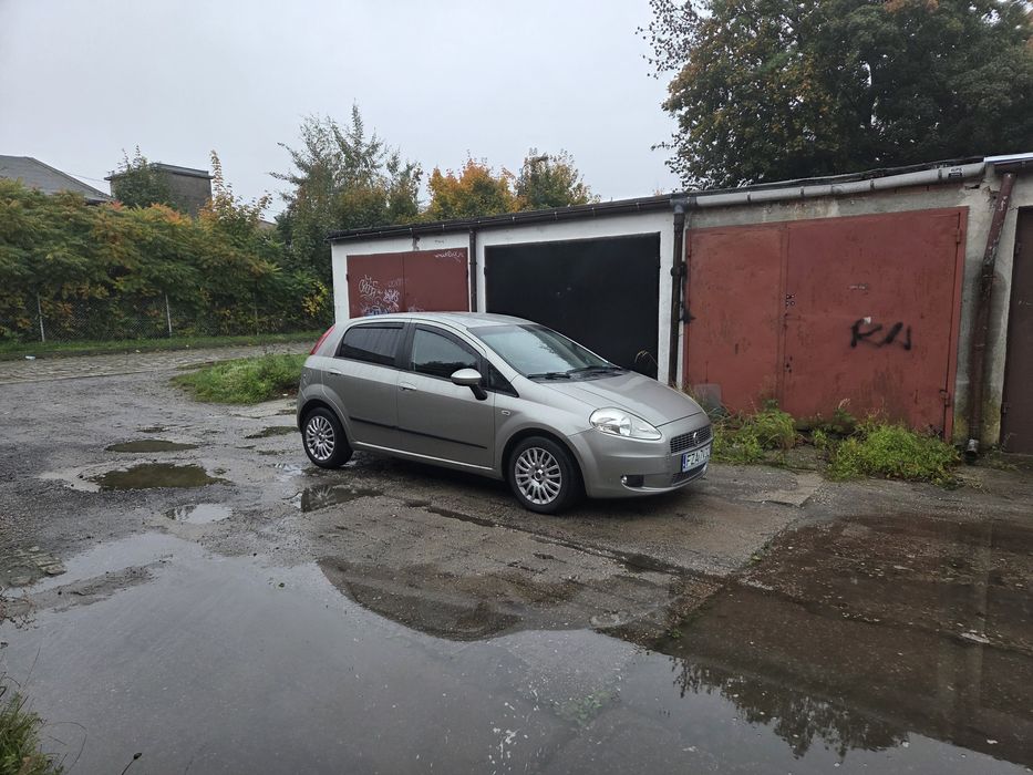 Fiat Grande Punto 1,4 l LPG, 2009, 186 000km  doinwestowany