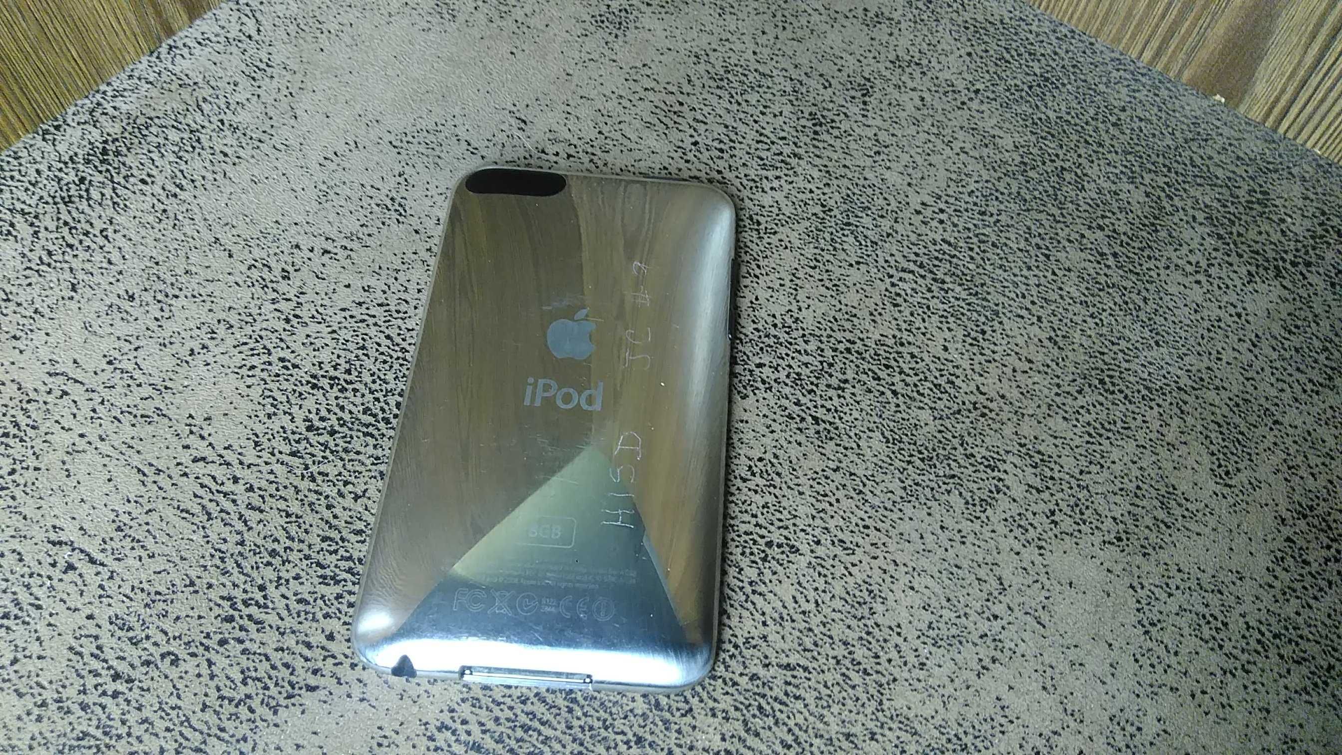 Ipod A1288 робочий незаблокований 8 ГБ+ кабель
