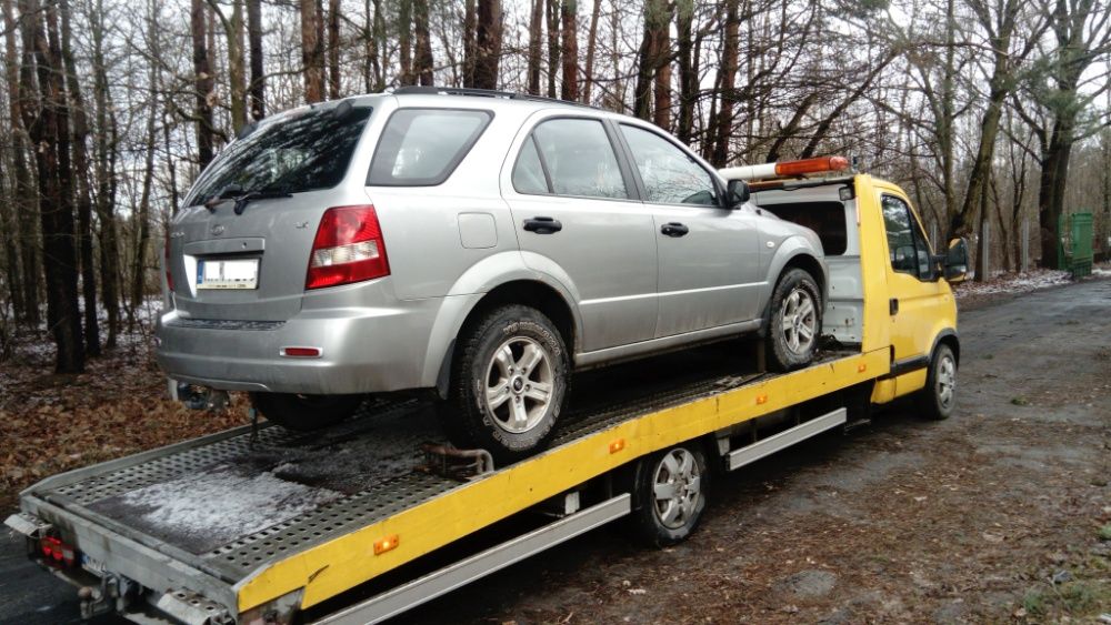 pomoc drogowa24h Siennica laweta transport samochodów maszyn rolniczy