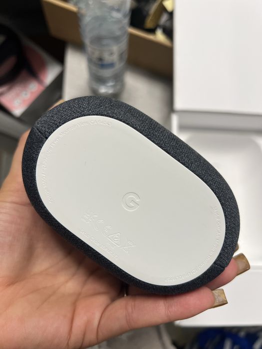 Google Nest Audio Novo - Caixa Aberta