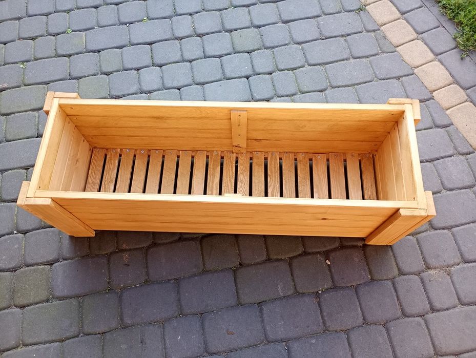 Donice drewniane ogrodowe - Różne modele i rozmiary