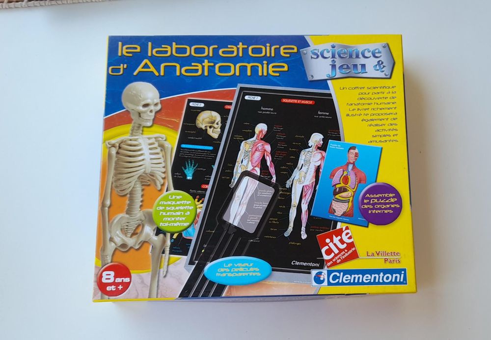 Jogo de ciência , Le laboratoire d’anatomie, em bom estado