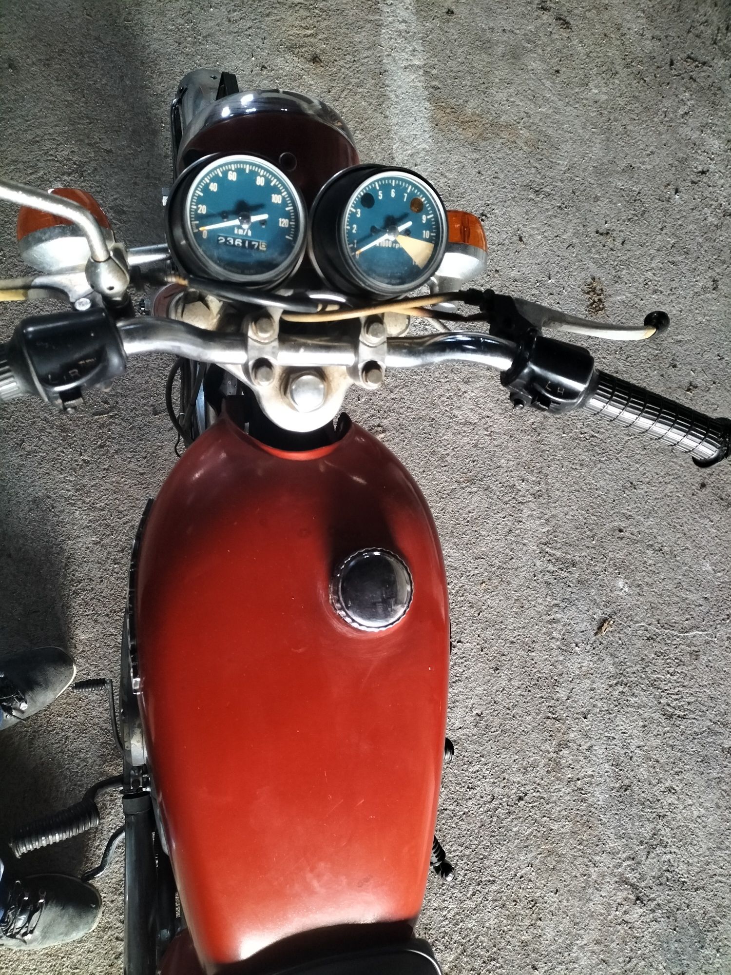 Honda cb 125 k5 .