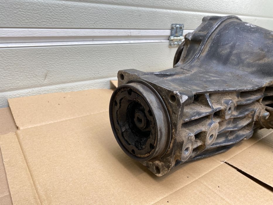 AUDI A8 D2 3.7 4.2 V8 Dyferencjał Tylny Most