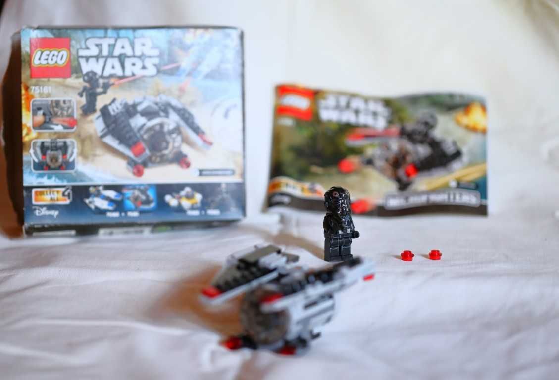 Klocki LEGO STAR WARS 75161 - TIE Striker