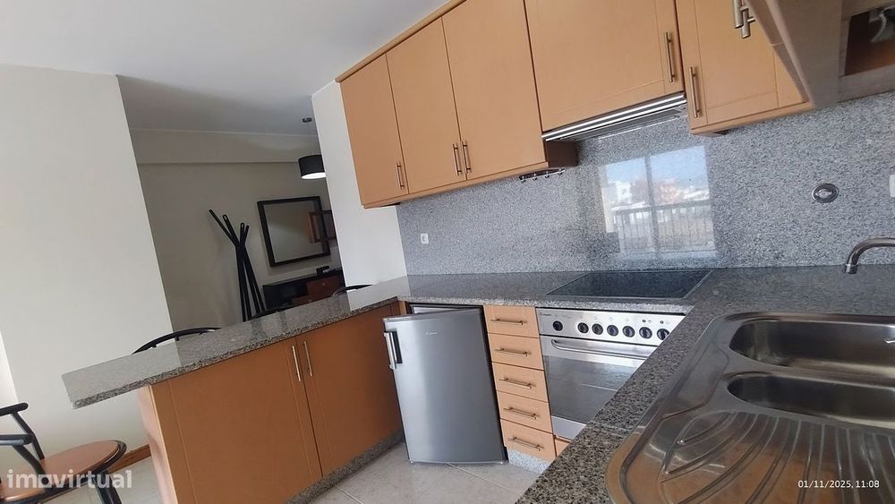 T1 - Equipado e mobilado - Terraço privado