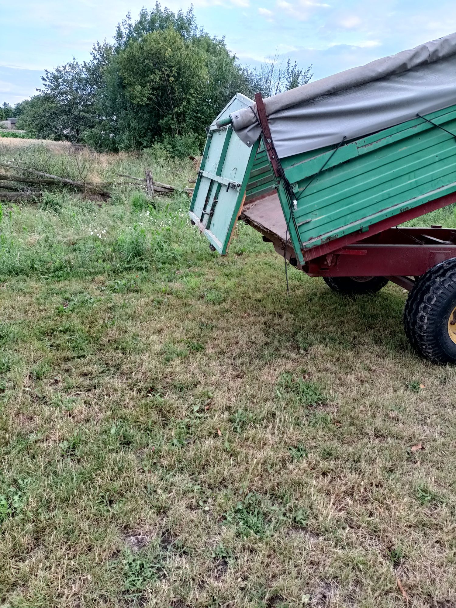 Przyczepa wywrotka