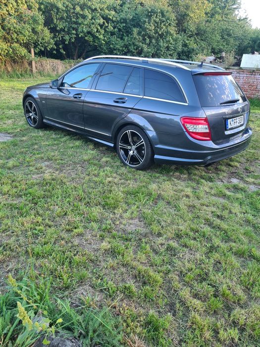 Mercedes C350CDI  W204 pakiet AMG 2010r 231KM