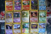 Cartas Pókemon (RARAS) (só vendo o conjunto todo)