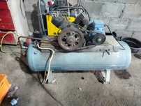 Kompresor z Niemiec 150 l sprawny