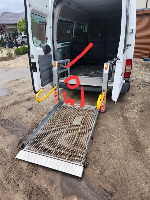 Winda do busa do przewozu osób niepełnosprawnych