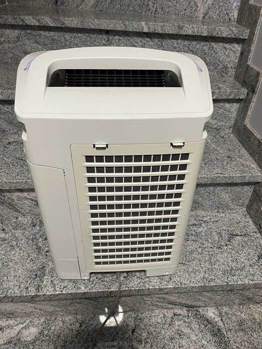 Oczyszczacz nawilżacz powietrza Sharp KC-A40EU 100% sprawny stan bdb