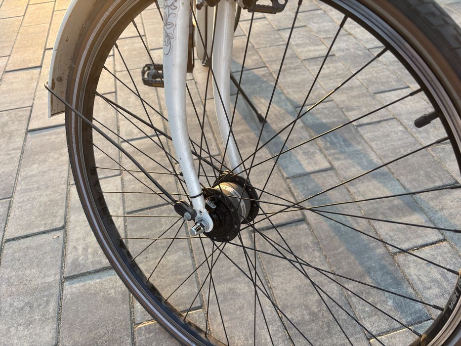 Rower damski, miejski, lekki, 28 cali, stan bardzo dobry