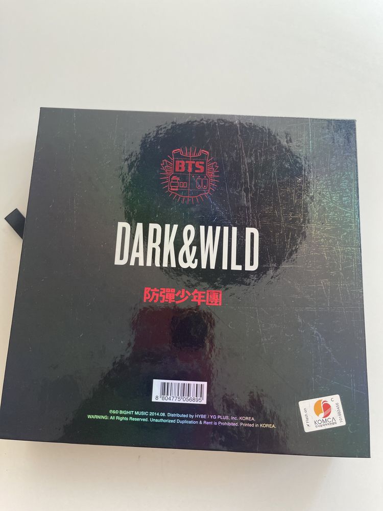 BTS album original Dark & Wild