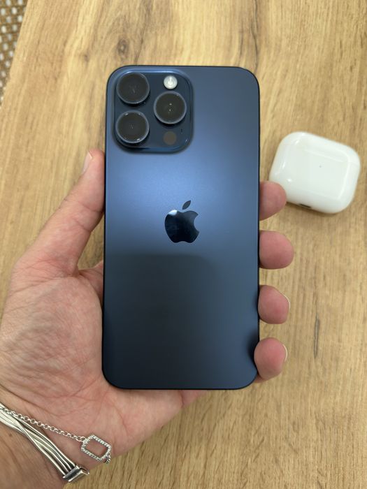 iPhone 15 Pro Max 256 GB – Ótimo estado